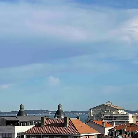 T2 Vue Mer-hypercentre-plage-parc Mauresque-tout A Pied-calme *